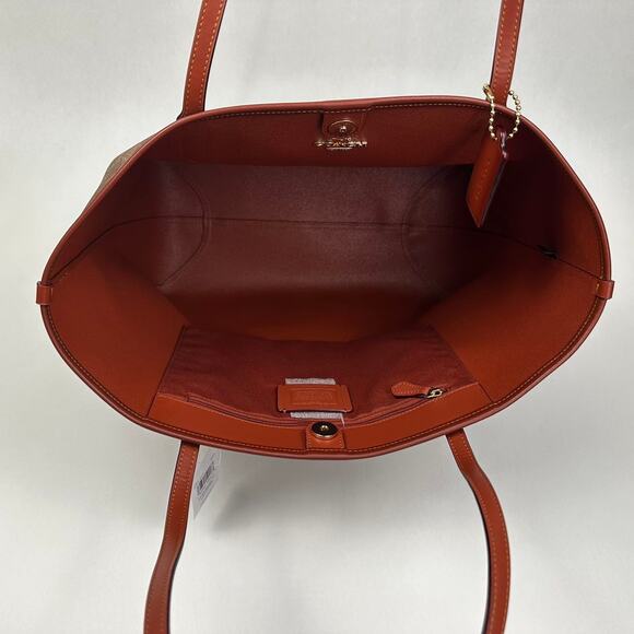 Coach City Tote Bag In Signature Canvas With Sticker Print  CZ611 - Picture 3 of 10